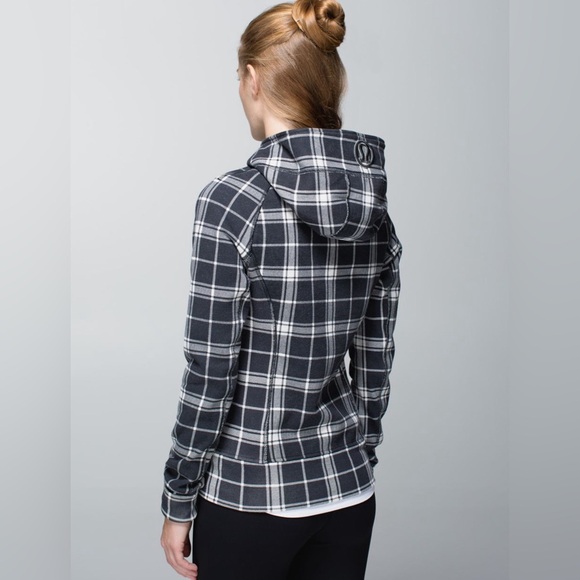 Lululemon Scuba Hoodie II  Great condition - Picture 2 of 8